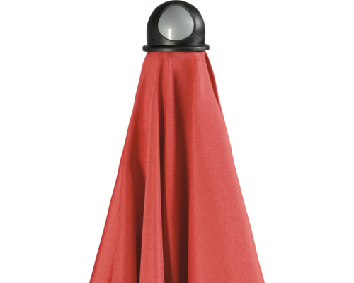 Geschlossener Sonnenschirm