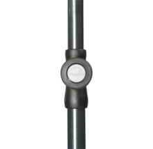 Doppler Logo auf einem Sonnenschirmmast