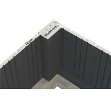Eckdetail einer Holzwand mit den Maßen 95x44 Millimeter und einer Wandstärke von 18 Millimeter.
