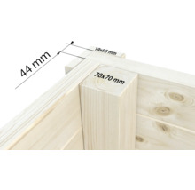 Detailansicht eines Holzhauses mit Maßangaben zu Holzbalken