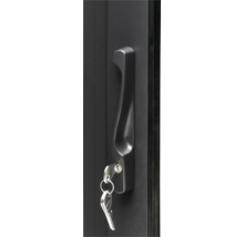 Haustür mit Schlüssel im Schloss