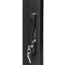 Griff einer Tür mit Schlüssel im Schloss