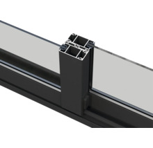 Schnittansicht eines Fensterrahmens mit Glas