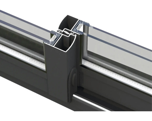 Detailansicht eines Fensterprofils mit Verglasung