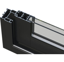 Detailansicht eines schwarzen Fensterrahmens mit Glas