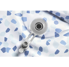 Detailansicht eines aufblasbaren Pools mit grauem Ventil