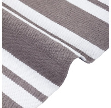 Gestreifter Teppich in Weiß und Grau