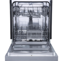 Geöffneter Geschirrspüler mit Geschirrkörben