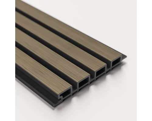 Wandpaneel aus Kunststoff mit Holzoptik