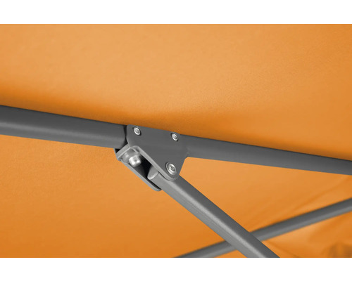 Detailansicht des Gestells und des Stoffdachs eines Pavillons