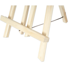 Detailansicht einer Staffelei aus Holz