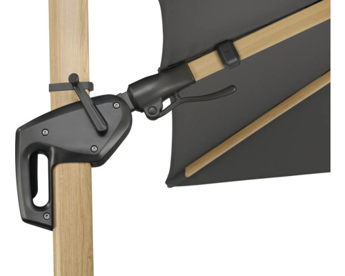 Detailansicht eines Sonnenschirms mit Kurbelmechanismus