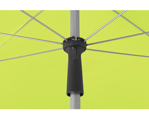 Detailansicht Innenseite Sonnenschirm mit Gestell