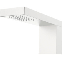 Vierkantige Kopfbrause mit mehreren Wasserdüsen