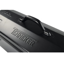 Detailansicht eines Werkzeugkastens mit Tragegriff und Tenneker Logo