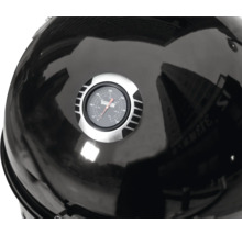 Detailansicht eines Kugelgrills mit Temperaturanzeige