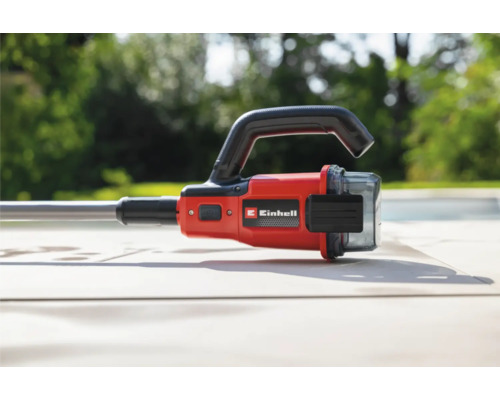 Einhell Akku-Poolreiniger auf einer hellen Oberfläche