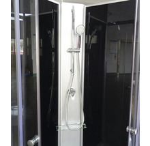 Dusche mit Duscharmatur und Brauseschlauch