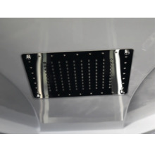 Rechteckiger Duschkopf mit mehreren Düsen