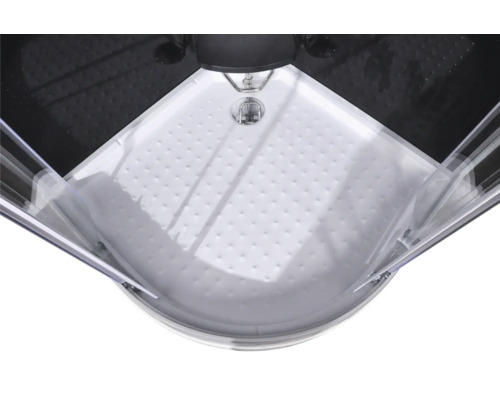 Eckdusche mit Duschwanne und Abfluss