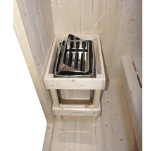 Saunaofen in einer Holzkabine