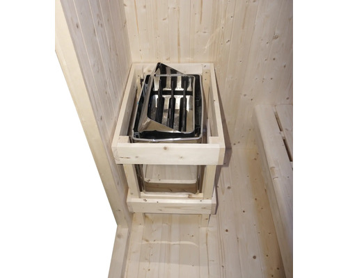 Saunaofen in einer Holzkabine