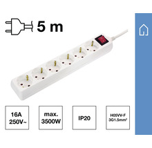 Weiße Steckdosenleiste mit fünf Steckplätzen, Schalter und einem fünf Meter langen Kabel.