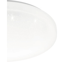 Detailaufnahme einer runden Deckenleuchte