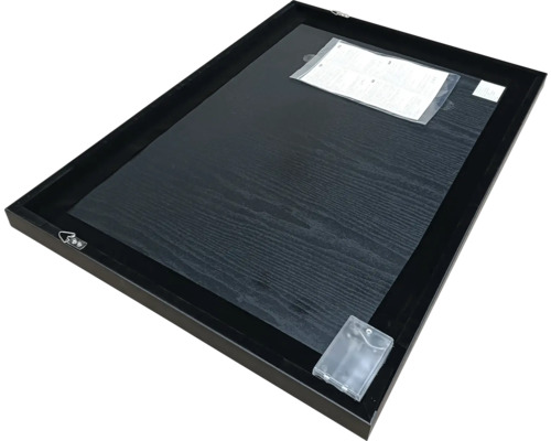 Rückansicht eines Bilderrahmens mit Aufhängern