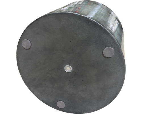 Zylindrische Leuchte mit drei Füßen