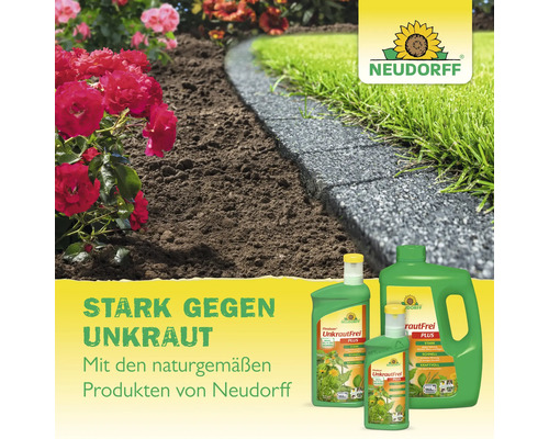 Drei Flaschen Neudorff UnkrautFrei Plus Unkrautvernichter vor Garten mit Rosenbeet und Rasen. Biologisch abbaubar Symbol. Neudorff Logo.