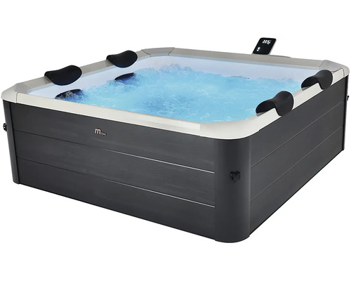 Quadratischer Whirlpool von MSpa mit anthrazitfarbener Verkleidung, sechs schwarzen Kopfstützen und digitalem Display.