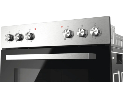 Bedienfeld eines Einbaubackofens aus Edelstahl mit sechs Drehknebeln und einem stabilen Griff.