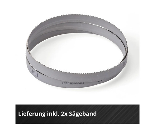 Zwei ringförmig aufgewickelte Sägebänder aus Metall mit gezackter Kante für Bandsägen.