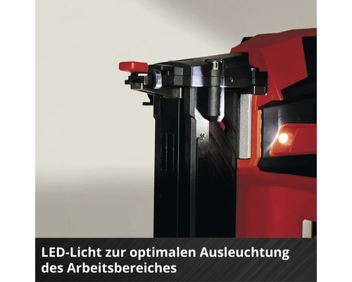 LED-Licht an einem Elektrowerkzeug zur optimalen Ausleuchtung des Arbeitsbereiches