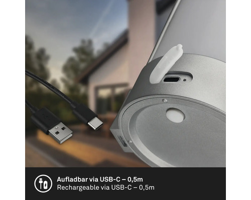 Nahaufnahme eines Produkts mit USB-C-Anschluss und einem null komma fünf Meter langen USB-Ladekabel.