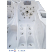 Whirlpool Innenansicht mit Massagedüsen, Kopfstützen und Bedienelement. Sanotechnik Logo.