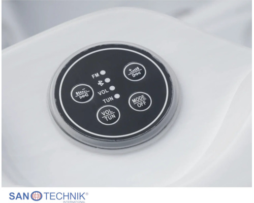 Sanotechnik Bedienfeld für Whirlpools mit FM-Radio, Bluetooth-Verbindung sowie Lautstärke- und Sendereinstellung. Sanotechnik Logo.