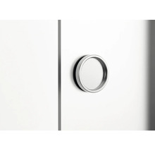 Runder Muschelgriff aus Metall für Möbel und Schranktüren in minimalistischem Design.