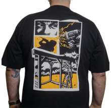 Schwarzes T-Shirt mit Comic-Grafikdruck auf dem Rücken, der Heimwerker- und Bau-Szenen zeigt.