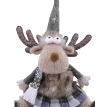 Dekorative Rentier-Plüschfigur mit spitzem Hut, Schal und Geweih.