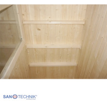 Innenansicht einer Sauna aus Holz mit vertikalen Paneelen, horizontalen Querstreben und Sanotechnik International Logo.