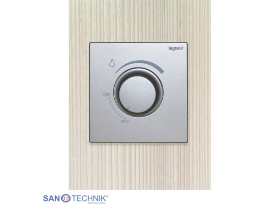 Legrand Drehdimmer mit Ein- und Ausschalter-Markierungen und Lichtsymbol. Legrand Logo. Sano Technik International Logo.
