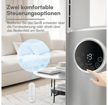 Mobiles Klimagerät mit zwei Steuerungsoptionen über Touch-Bedienfeld am Gerät und Fernbedienung. Das Display zeigt 19 Grad Celsius.