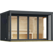 Moderne Gartensauna mit Glasfront und Holzverkleidung für den Außenbereich.