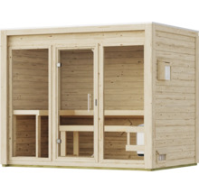 Massivholzsauna für den Innenbereich mit Glaselementen und moderner Ausstattung für Entspannung und Wellness.