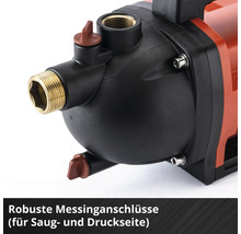 Detailaufnahme einer Gartenpumpe mit robusten Messinganschlüssen an Saug- und Druckseite.