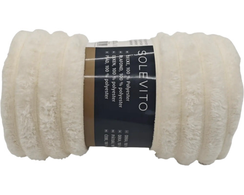 Eine zusammengerollte weiche Wohndecke aus einhundert Prozent Polyester von Sole Vito