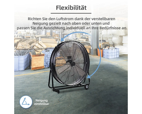 Industrie Bodenventilator mit neigbarem Lüfterkopf für gezielten Luftstrom in Werkstatt oder Lagerhalle