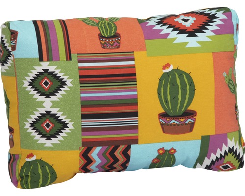 Dekokissen mit Kakteen und Mustern